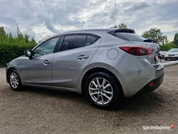 Srebrny Używany 2015 Mazda 3 Hatchback | 41 900 zł (Uczciwa cena)