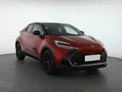 Czerwony Używany 2023 Toyota C-HR SUV | 146 999 zł