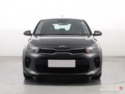 Szary Używany 2017 Kia Rio Hatchback | 33 999 zł (Uczciwa cena)