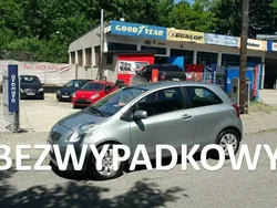 Szary (metalik) Używany 2006 Toyota Yaris Hatchback | 14 999 zł (Uczciwa cena)