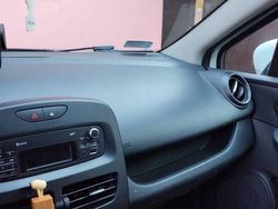 Używany 2015 Renault Clio IV | 25 500 zł (Uczciwa cena)