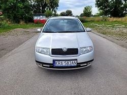 Srebrny Używany 2004 Skoda Fabia Hatchback | 7900 zł