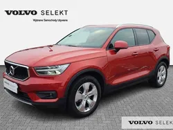 Czerwony Używany 2021 Volvo XC40 SUV | 150 000 zł (Uczciwa cena)