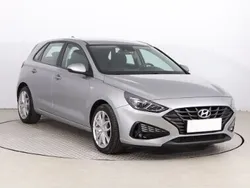 Szary Używany 2021 Hyundai i30 Hatchback | 61 999 zł (Uczciwa cena)