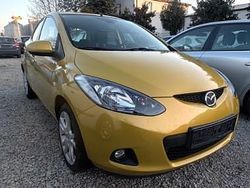 Niebieski Używany 2009 Mazda 2 Hatchback | 14 900 zł (Super Cena)