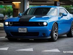 Bordowy Używany 2016 Dodge Challenger Coupe | 122 000 zł (Uczciwa cena)