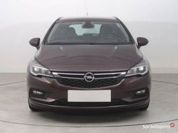 Brązowy Używany 2017 Opel Astra Kombi | 38 999 zł (Uczciwa cena)