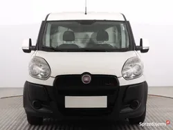 Biały Używany 2011 Fiat Doblò Minivan | 14 999 zł (Dobra cena)