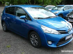 Niebieski Używany 2013 Toyota Verso Minivan | 29 999 zł (Dobra cena)