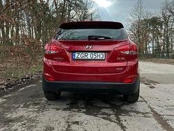 Czerwony Używany 2010 Hyundai ix35 Comfort SUV | 35 000 zł (Uczciwa cena)