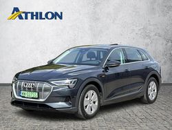 Szary (metalik) Używany 2021 Audi e-tron SUV | 122 600 zł