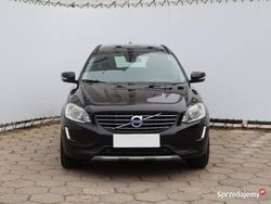 Czarny Używany 2016 Volvo XC60 SUV | 49 999 zł (Dobra cena)