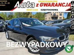 Niebieski ciemny (metalik) Używany 2014 BMW 318 Sport Line Sedan/Limuzyna | 38 900 zł