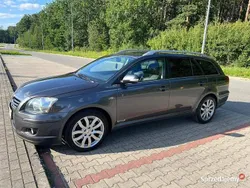 Grafitowy Używany 2006 Toyota Avensis Kombi | 11 500 zł