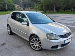 Srebrny Używany 2007 VW Golf V Hatchback | 9400 zł (Uczciwa cena)