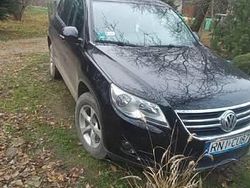 Czarny Używany 2009 VW Tiguan SUV | 19 000 zł (Dobra cena)