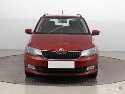 Czerwony Używany 2015 Skoda Fabia Kombi | 29 999 zł (Drogi)