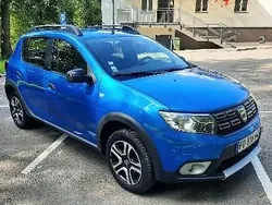 Niebieski Używany 2018 Dacia Sandero Stepway Hatchback | 35 900 zł (Uczciwa cena)