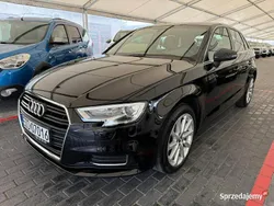 Czarny (metalik) Używany 2017 Audi A3 Hatchback | 55 700 zł (Uczciwa cena)