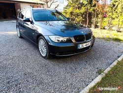Szary Używany 2005 BMW 320 Kombi | 15 000 zł (Dość drogi)