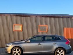 Inny kolor Używany 2018 Volvo V40 Kombi | 62 400 zł (Dość drogi)
