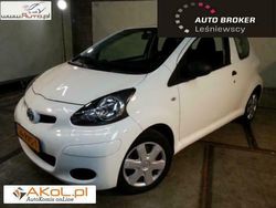 Biały Używany 2011 Toyota Aygo Hatchback | 19 900 zł (Drogi)