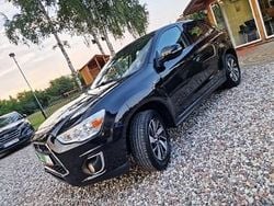 Czarny Używany 2015 Mitsubishi ASX SUV | 44 900 zł (Uczciwa cena)