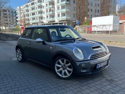 Srebrny Używany 2004 Mini Cooper S Hatchback | 9999 zł (Dobra cena)