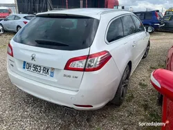 Biały Używany 2014 Peugeot 204 GT Kombi | 20 100 zł