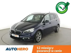 Niebieski Używany 2016 BMW 220 Minivan | 64 000 zł