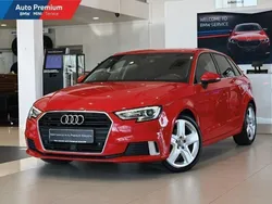Czerwony (metalik) Używany 2018 Audi A3 Hatchback | 75 900 zł (Uczciwa cena)