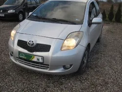 Srebrny Używany 2008 Toyota Yaris | 9200 zł (Uczciwa cena)