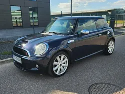 Niebieski Używany 2007 Mini Cooper S Hatchback | 17 900 zł (Dobra cena)