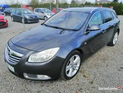 Czarny Używany 2010 Opel Insignia Sedan/Limuzyna | 20 900 zł (Uczciwa cena)