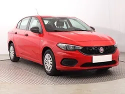 Czerwony Używany 2019 Fiat Tipo Sedan/Limuzyna | 39 999 zł (Dobra cena)