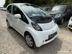 Biały Używany 2011 Mitsubishi i-MiEV Hatchback | 19 900 zł