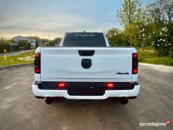Biały Używany 2023 RAM 1500 Pickup | 289 000 zł (Dość drogi)