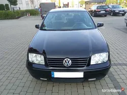 Czarny Używany 1999 VW Bora Sedan/Limuzyna | 5000 zł (Dość drogi)