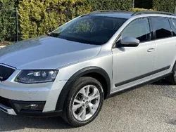 Srebrny Używany 2015 Skoda Octavia Kombi | 54 900 zł (Dobra cena)