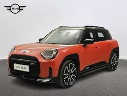 Rebel red Używany 2024 Mini Aceman SUV | 191 900 zł