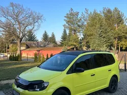 Żółty Używany 2012 VW Touran Minivan | 25 000 zł