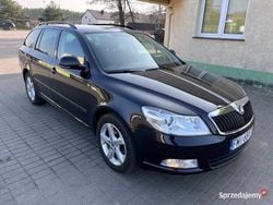Czarny Używany 2012 Skoda Octavia Kombi | 20 000 zł (Dobra cena)