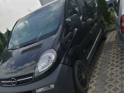 Czarny Używany 2003 Opel Vivaro Van | 8799 zł