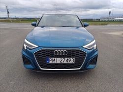 Niebieski Używany 2021 Audi A3 Sedan/Limuzyna | 89 999 zł (Uczciwa cena)