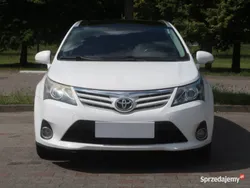 Biały Używany 2012 Toyota Avensis Kombi | 26 999 zł (Super Cena)