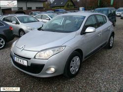 Srebrny (metalik) Używany 2010 Renault Mégane III Hatchback | 27 900 zł