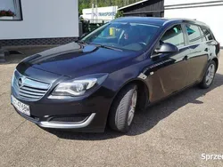 Czarny Używany 2014 Opel Insignia Kombi | 34 900 zł (Dość drogi)