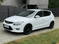 Biały Używany 2010 Hyundai i30 Hatchback | 19 900 zł (Uczciwa cena)