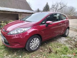 Bordowy Używany 2009 Ford Fiesta Hatchback | 12 000 zł