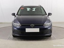 Niebieski Używany 2022 VW Golf VIII Kombi | 56 999 zł (Uczciwa cena)
